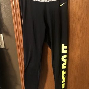 Nike Dri fit leggings